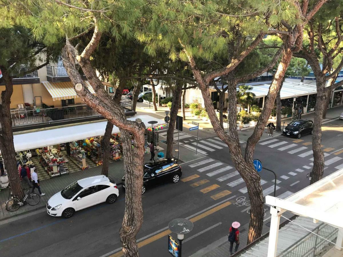 Delta A - Piazza Marina - Vista Mare Villa Lido di Jesolo Bagian luar foto