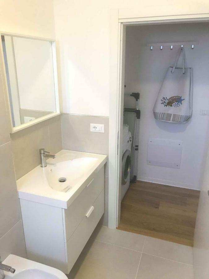 Delta A - Piazza Marina - Vista Mare Villa Lido di Jesolo Bagian luar foto