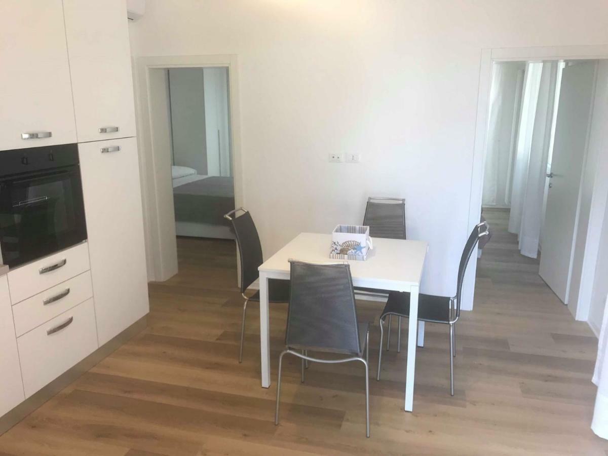 Delta A - Piazza Marina - Vista Mare Villa Lido di Jesolo Bagian luar foto