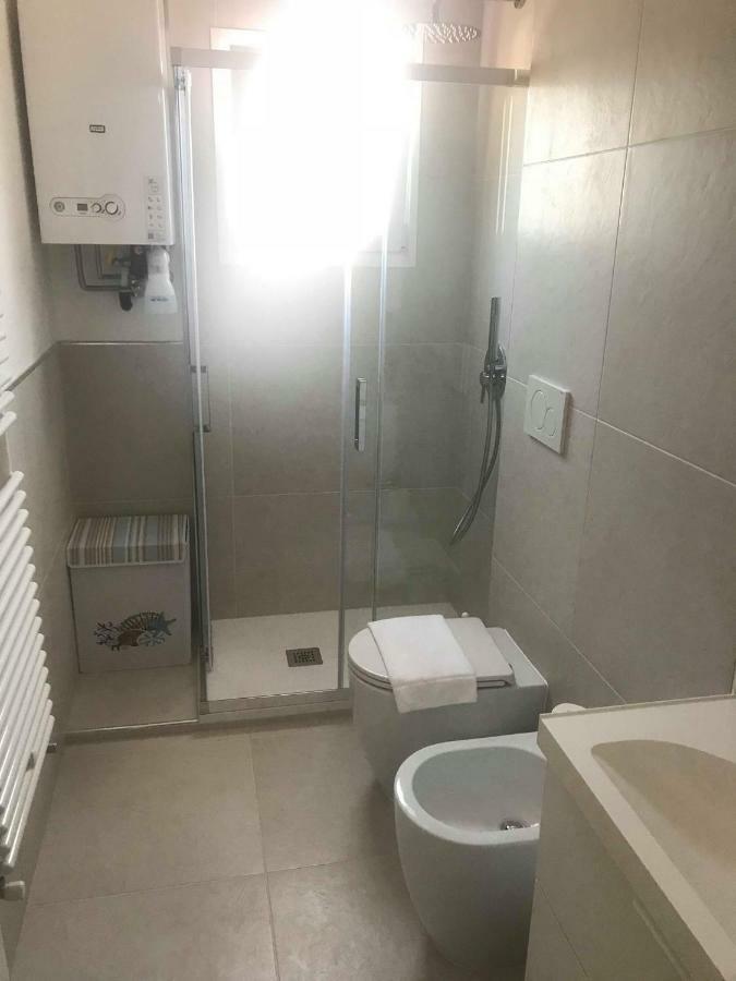 Delta A - Piazza Marina - Vista Mare Villa Lido di Jesolo Bagian luar foto